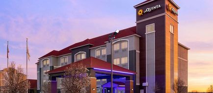 La Quinta Inn & Suites Dumas Exterior