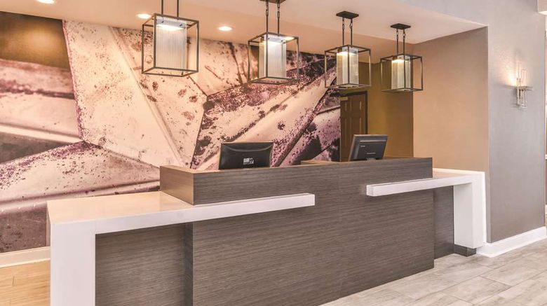 <b>La Quinta Inn & Suites Abilene Mall Lobby</b>. Images powered by <a href="https://iceportal.shijigroup.com/" title="IcePortal" target="_blank">IcePortal</a>.