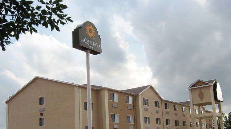La Quinta Inn Lincoln Exterior