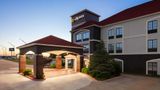 <b>La Quinta Inn & Suites Woodward Exterior</b>. Images powered by <a href="https://iceportal.shijigroup.com/" title="IcePortal" target="_blank">IcePortal</a>.