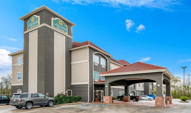 La Quinta Inn & Suites Broussard Exterior