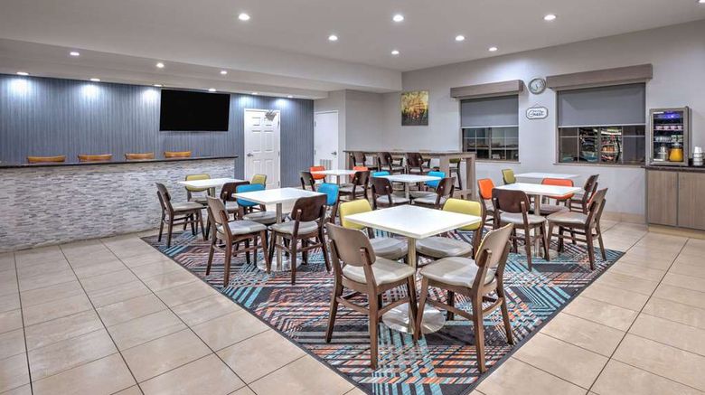 <b>La Quinta Inn & Suites Alvarado Other</b>. Images powered by <a href="https://iceportal.shijigroup.com/" title="IcePortal" target="_blank">IcePortal</a>.