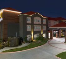 La Quinta Inn & Suites Waco South Exterior