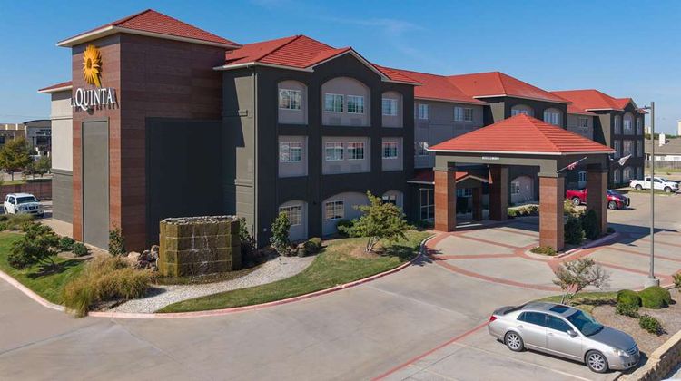 La Quinta Inn & Suites Waco South Exterior