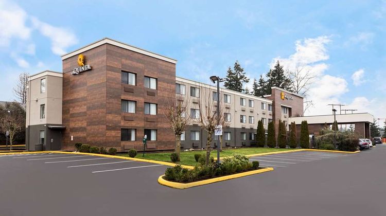 La Quinta Inn Everett Exterior