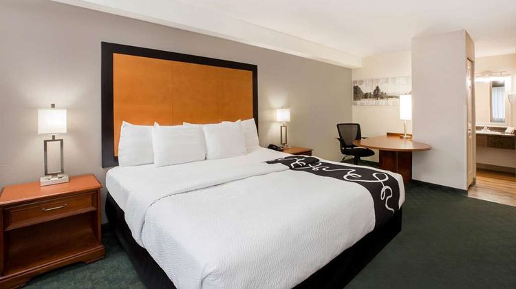 La Quinta Inn Everett Room