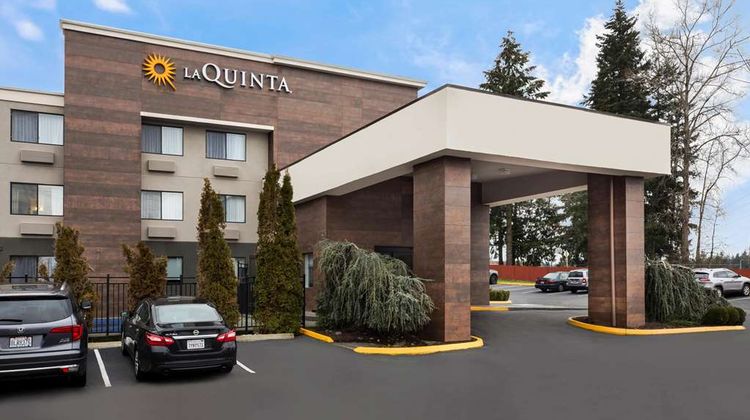 La Quinta Inn Everett Exterior
