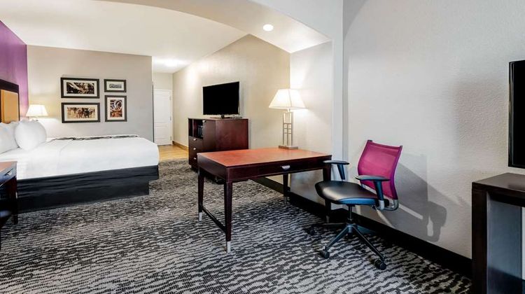 La Quinta Inn & Suites Bedford Room