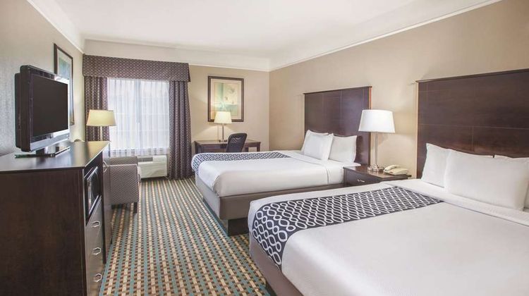 La Quinta Inn & Suites Bay City Room
