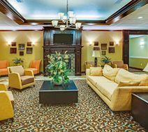 La Quinta Inn & Suites Vicksburg Lobby