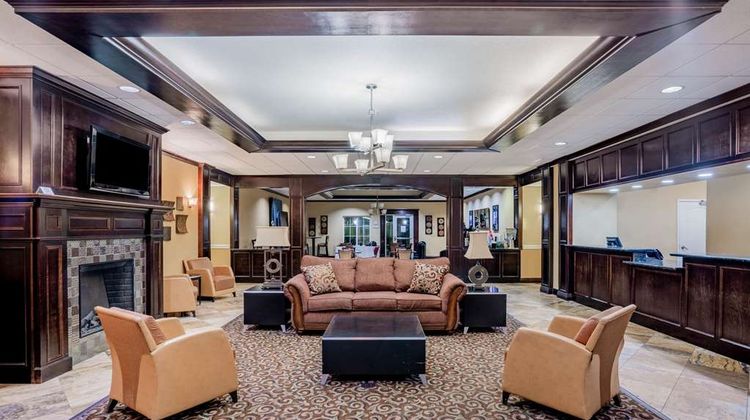 La Quinta Inn & Suites Vicksburg Lobby