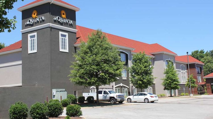 La Quinta Inn & Suites Madison Exterior