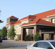 La Quinta Inn & Suites Madison Exterior
