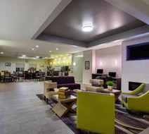La Quinta Inn & Suites Madison Lobby