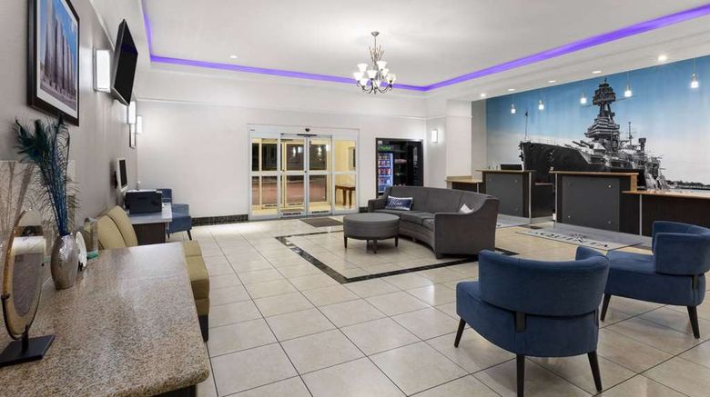 <b>La Quinta Inn & Suites Deer Park Lobby</b>. Images powered by <a href="https://iceportal.shijigroup.com/" title="IcePortal" target="_blank">IcePortal</a>.