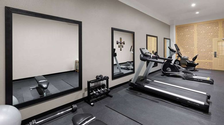 <b>La Quinta Inn & Suites Deer Park Health</b>. Images powered by <a href="https://iceportal.shijigroup.com/" title="IcePortal" target="_blank">IcePortal</a>.