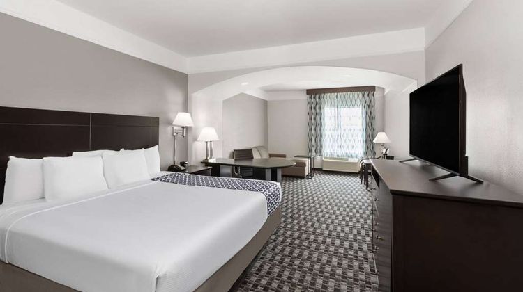 La Quinta Inn & Suites Deer Park Room