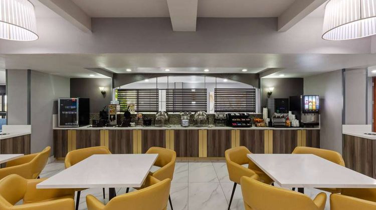 La Quinta Inn & Suites Olathe Other