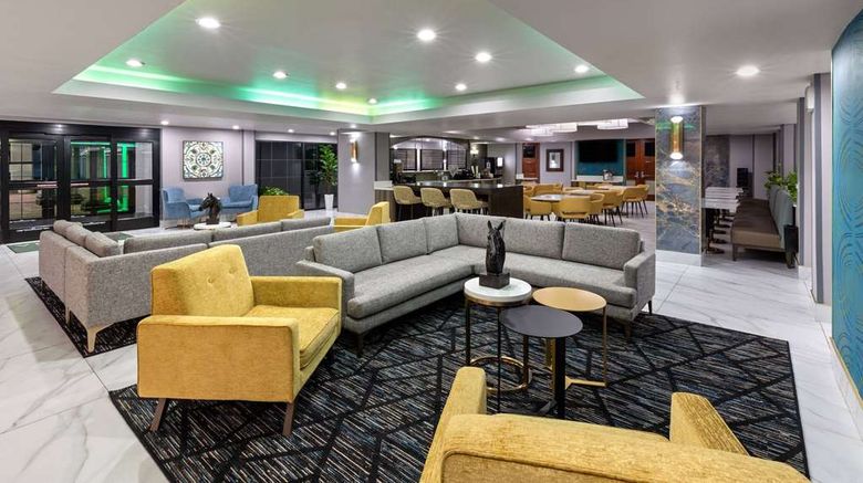 <b>La Quinta Inn & Suites Olathe Meeting</b>. Images powered by <a href="https://iceportal.shijigroup.com/" title="IcePortal" target="_blank">IcePortal</a>.