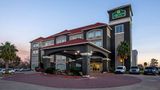 <b>La Quinta Inn & Suites Columbus Exterior</b>. Images powered by <a href="https://iceportal.shijigroup.com/" title="IcePortal" target="_blank">IcePortal</a>.