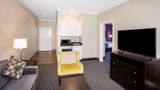 <b>La Quinta Inn & Suites Columbus Suite</b>. Images powered by <a href="https://iceportal.shijigroup.com/" title="IcePortal" target="_blank">IcePortal</a>.