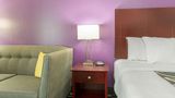 La Quinta Inn & Suites Bridge City Room