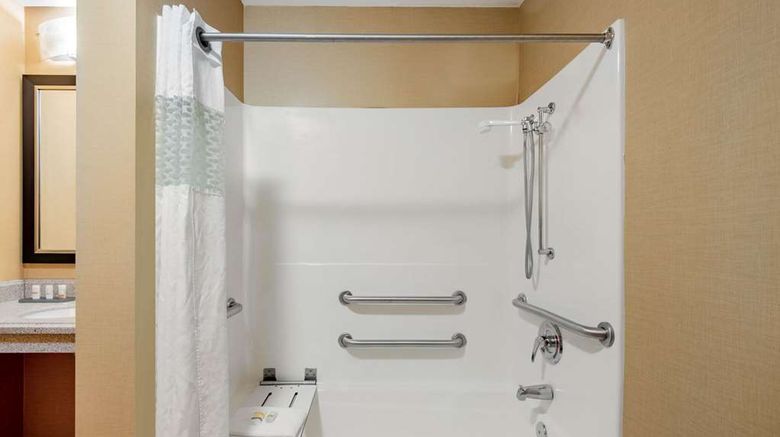 <b>La Quinta Inn & Suites by Wyndham Bel Air Room</b>. Images powered by <a href="https://iceportal.shijigroup.com/" title="IcePortal" target="_blank">IcePortal</a>.