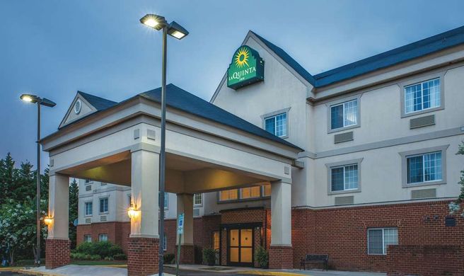La Quinta Inn Richmond South Exterior