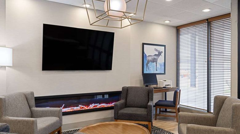 <b>AmericInn Casper Event Center Area Lobby</b>. Images powered by <a href="https://iceportal.shijigroup.com/" title="IcePortal" target="_blank">IcePortal</a>.