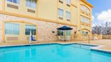 La Quinta Inn & Suites Ennis Pool