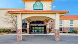 La Quinta Inn West Long Branch Exterior