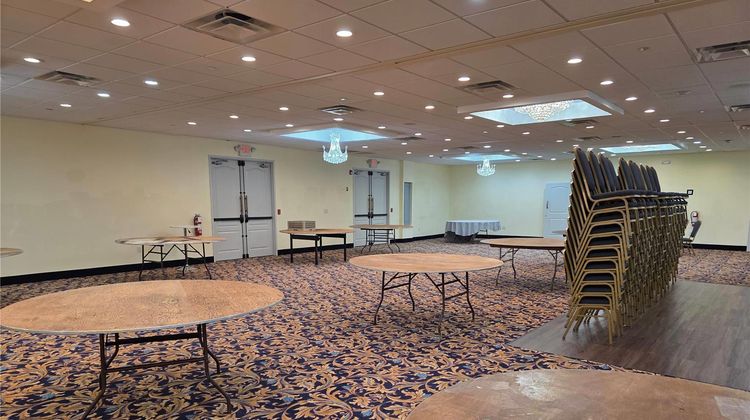 La Quinta Inn West Long Branch Ballroom