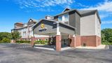 La Quinta Inn & Suites Stonington Exterior