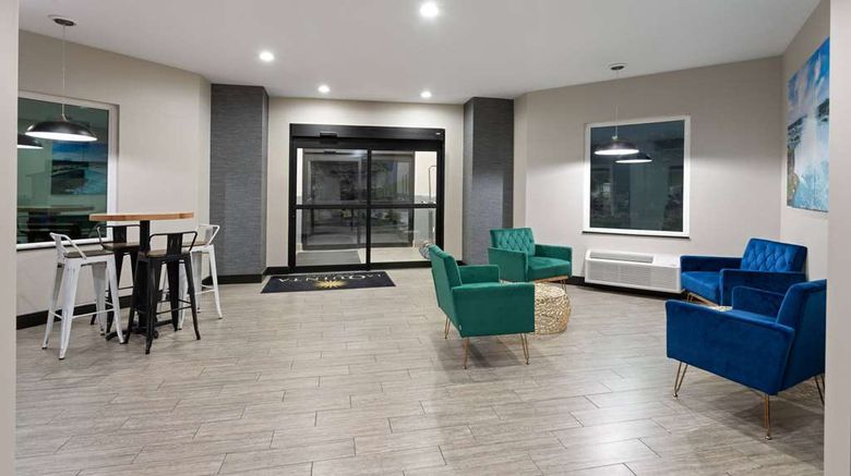 <b>La Quinta Inn Buffalo Airport Lobby</b>. Images powered by <a href="https://iceportal.shijigroup.com/" title="IcePortal" target="_blank">IcePortal</a>.