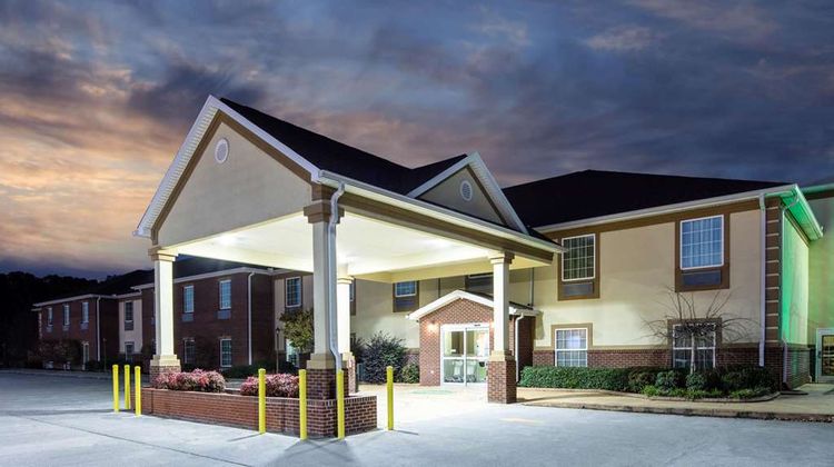 La Quinta Inn Calhoun Exterior