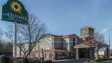 La Quinta Inn & Suites Kansas City Arpt Exterior