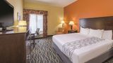 La Quinta Inn & Suites Tulsa Airport Room