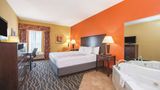 La Quinta Inn & Suites Tulsa Airport Suite