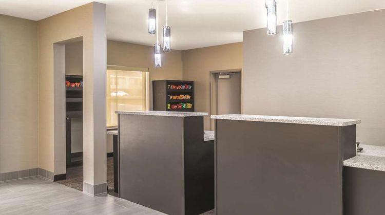 La Quinta Inn & Suites Rome Lobby