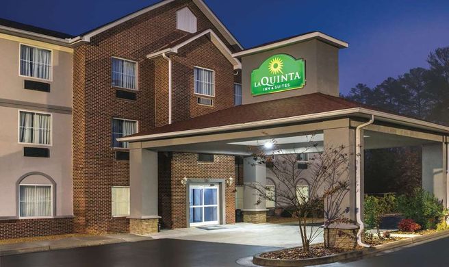 La Quinta Inn & Suites Rome Exterior