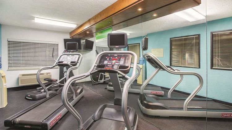 La Quinta Inn & Suites Erie Health