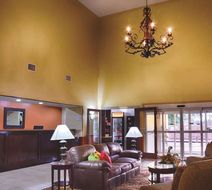 La Quinta Inn & Suites Alice Lobby