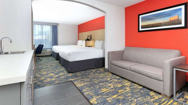 La Quinta Inn & Suites Las Colinas Room
