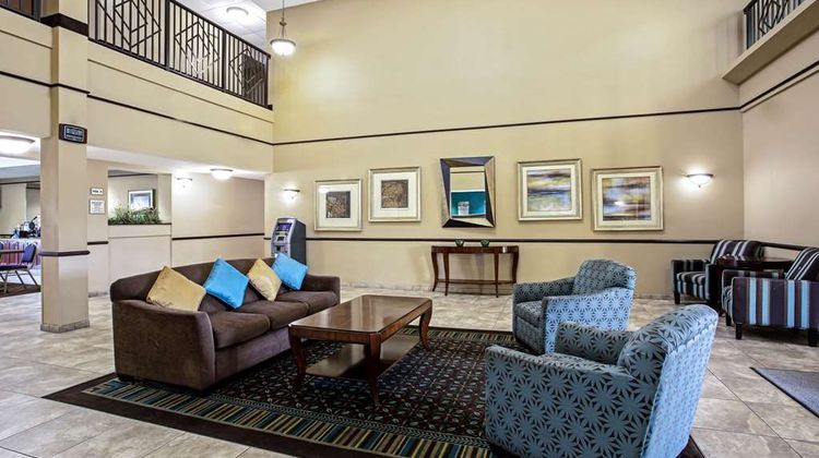 La Quinta Inn & Suites Pier Park Lobby