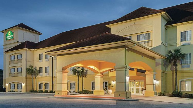 La Quinta Inn & Suites North Mobile Exterior