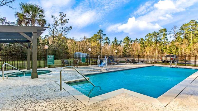 La Quinta Inn & Suites North Mobile Pool
