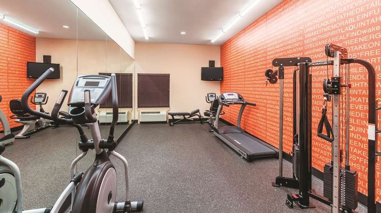 <b>La Quinta Inn & Suites Bush Intl Airport Health</b>. Images powered by <a href="https://iceportal.shijigroup.com/" title="IcePortal" target="_blank">IcePortal</a>.