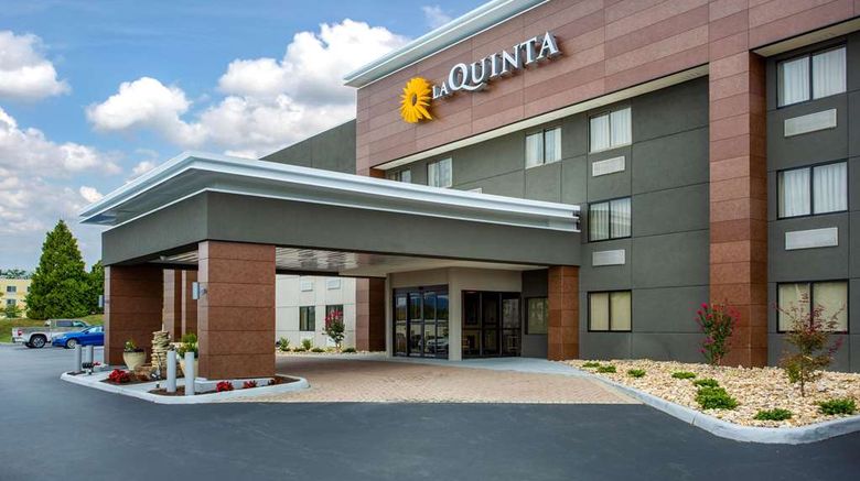 <b>La Quinta Inn Roanoke Salem Exterior</b>. Images powered by <a href="https://iceportal.shijigroup.com/" title="IcePortal" target="_blank">IcePortal</a>.