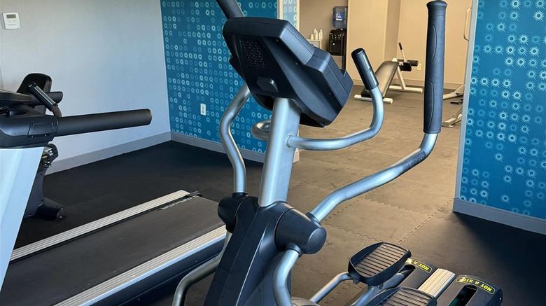 <b>La Quinta Inn & Suites Lexington Park Health</b>. Images powered by <a href="https://iceportal.shijigroup.com/" title="IcePortal" target="_blank">IcePortal</a>.