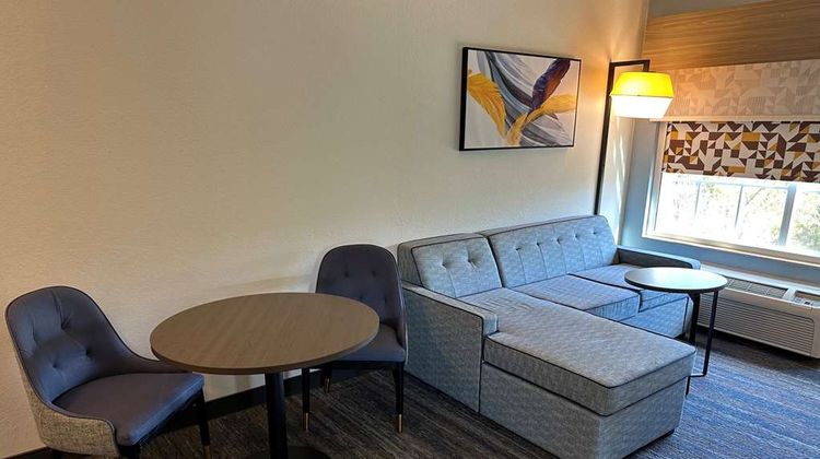 La Quinta Inn & Suites Macon West Room